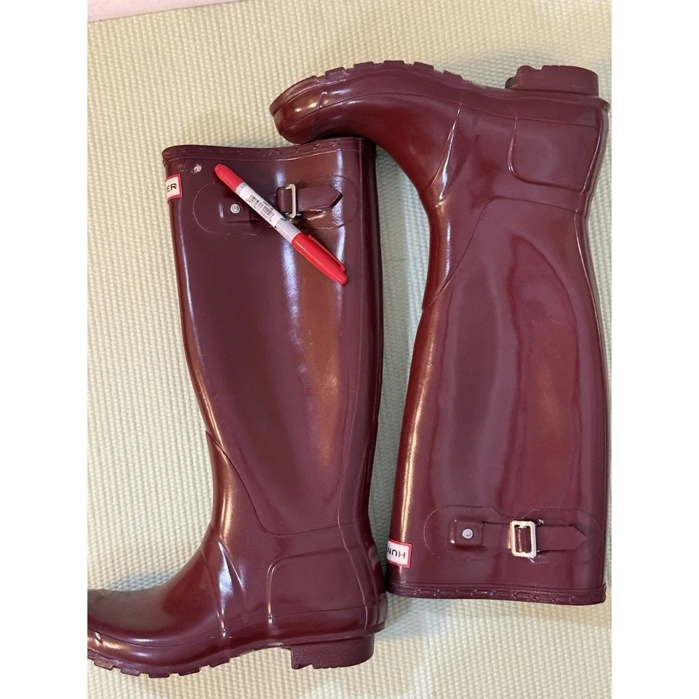 Hunter burgundy tall